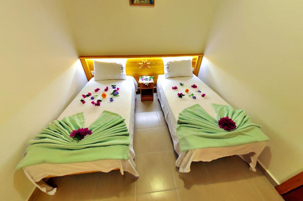 Server Apart Hotel Akyaka  Buitenkant foto